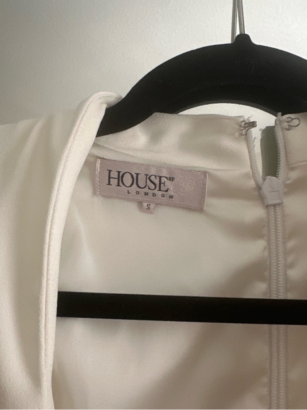 House of CB White Jumpsuit - Picture 3 of 4